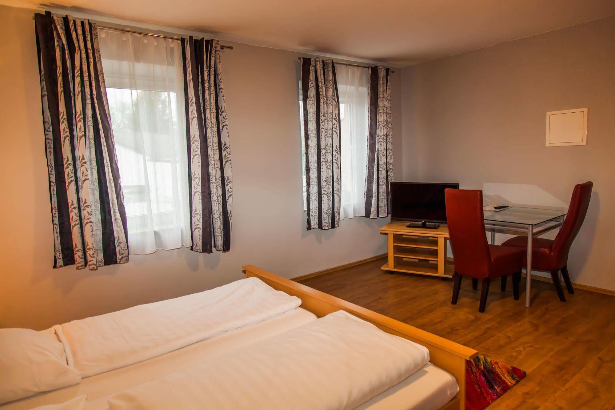 Hotel Cristallo Landshut Luaran gambar